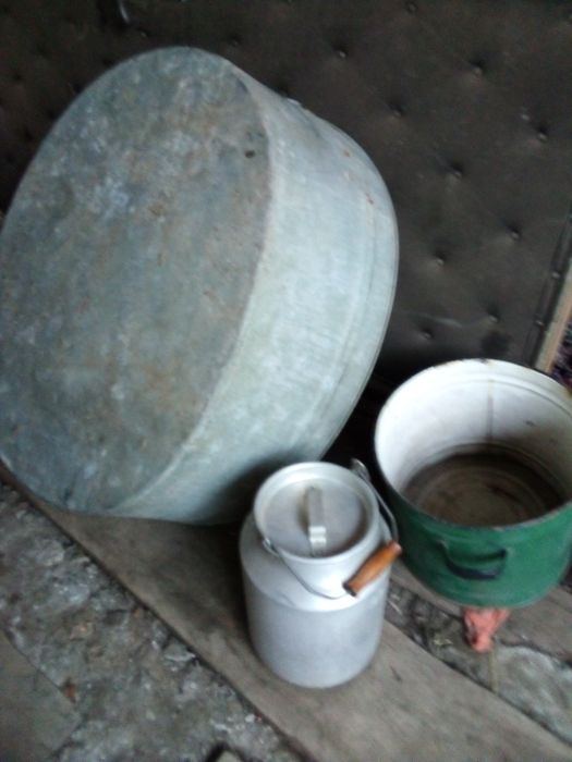 Продам эмалированую тару, большие тазы