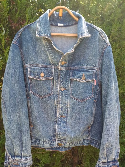 Модний джинсовий  джинсовый піджак куртка