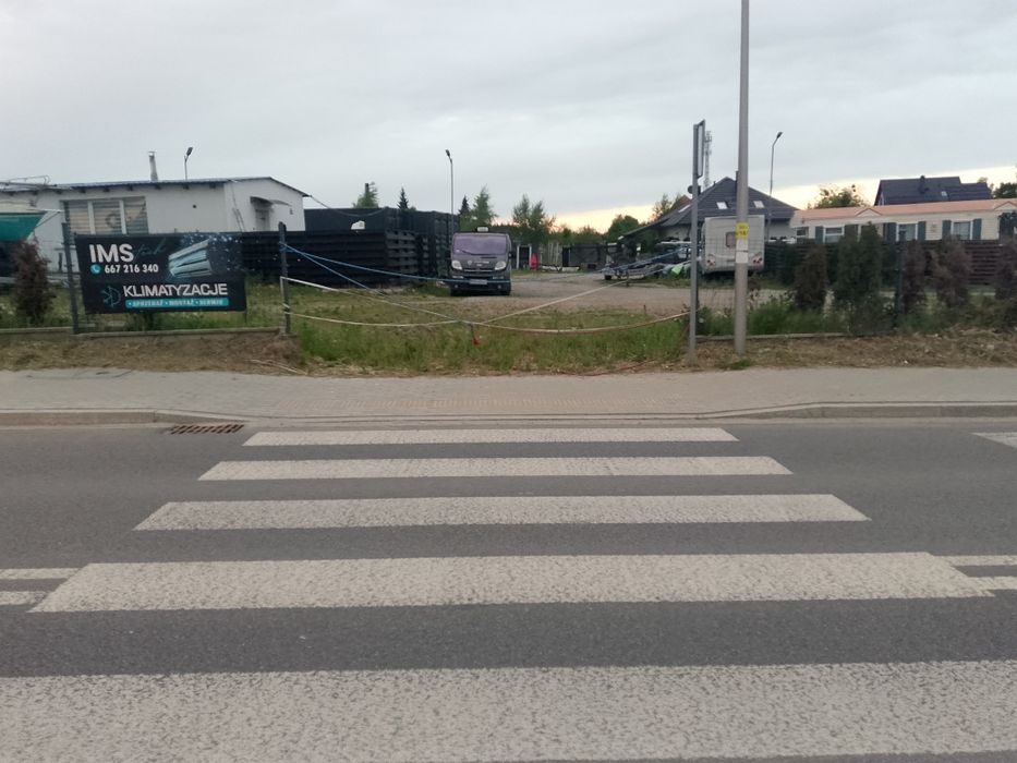 Wynajmę teren pod działalność usługową 150 metrów od bazy