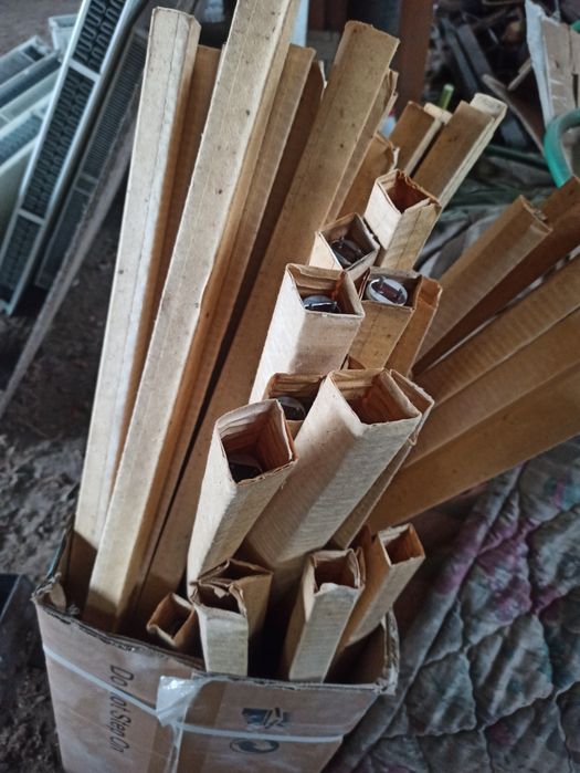 Продам лампи люмінесцентні