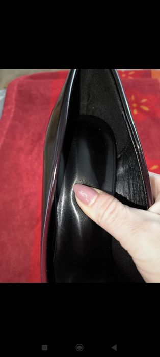 NOWE czarno czerwone szpilki 35-36