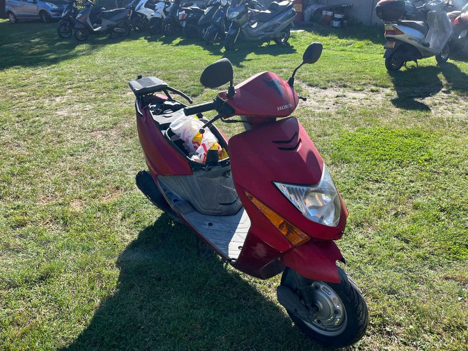 Honda Lead 100 na części czasza nadkole przód bendiks głowica silnik