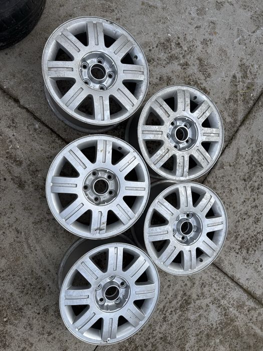 Jantes originais Audi Ronal 15”