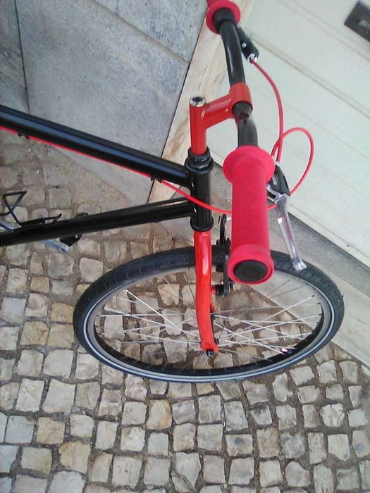 bicicleta roda 26" single speed     pneus novos