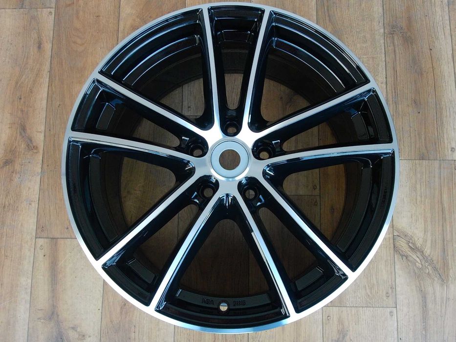 Felga Hyundai Mazda Mithubishi Renault Nissan Honda 18x8 5x114,3 ET48