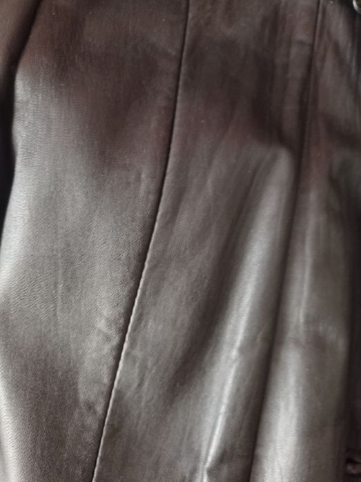 Продам кожаное женское пальто