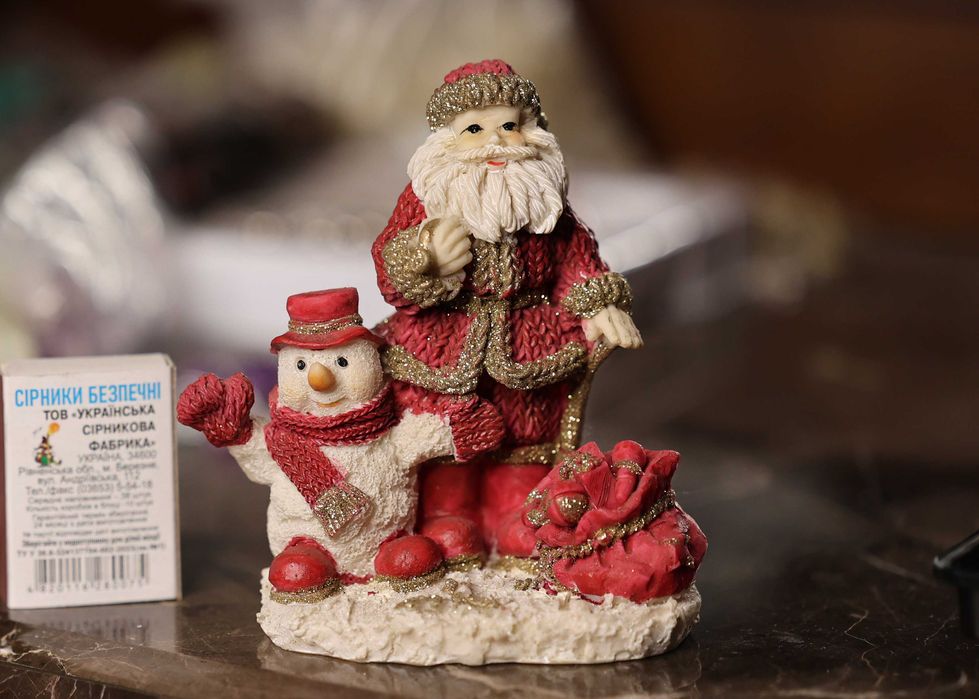 Статуетка фігурка санта клаус йоулупуккі дід мороз сніговик подарунок