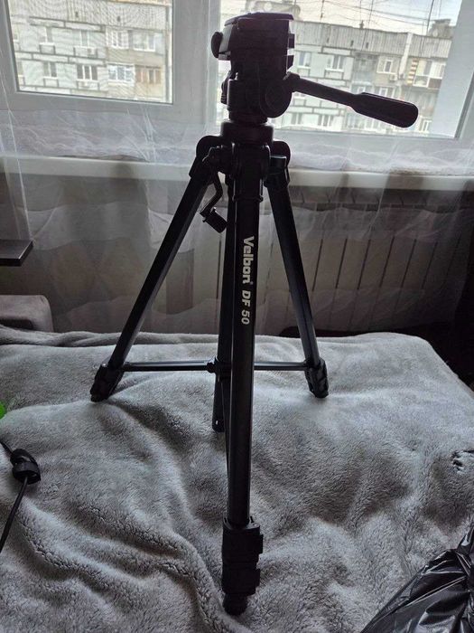 Velbon DF-60/F ― якісний штатив