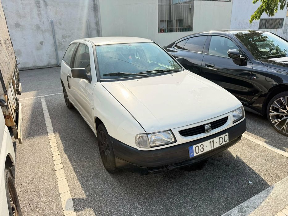 SEAT Ibiza 1993 .
