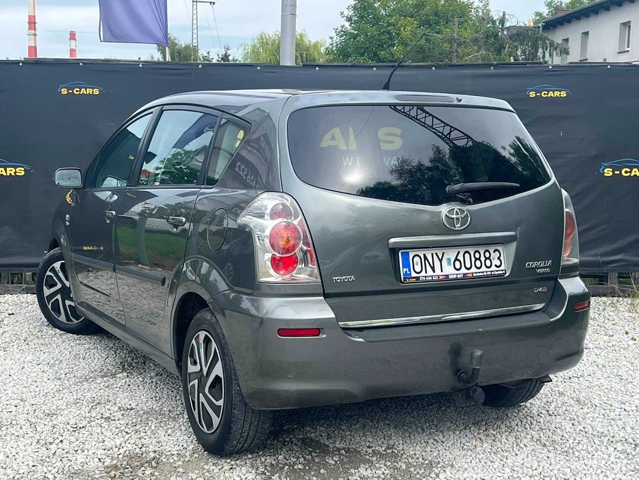 Toyota Corolla Verso 2.0 D • 7 OSOBOWY • HAK • OC I PRZEGLĄD DO 2027 !!! • Zamiana