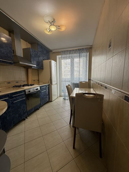 Продад 3 кім Соляні 65 м балкон з кухні, лоджія на річку