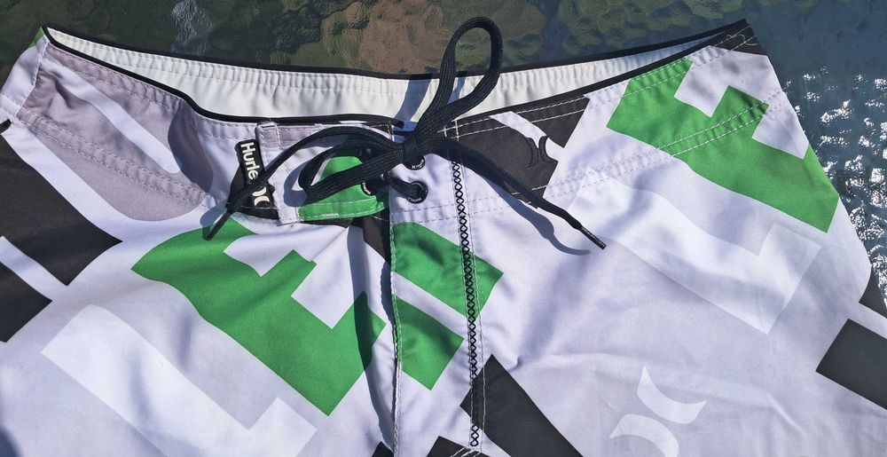 Hurley kąpielówki szorty spodenki 32 M
