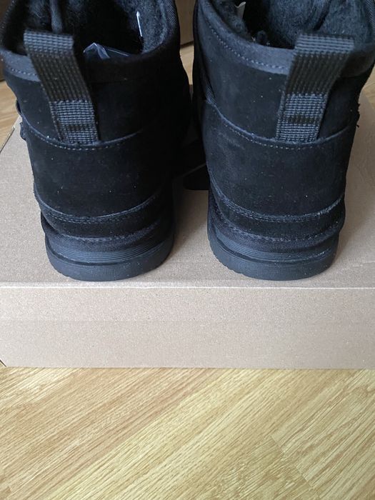 Продам угги  мужские ,размер 45 ,на стопу 29 см,не подошел размер