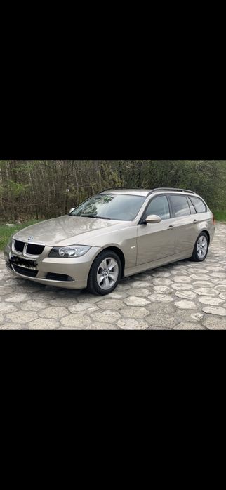 BMW 318i Touring