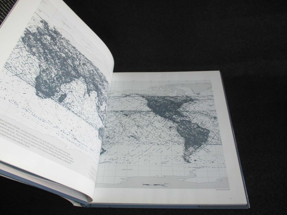 Livro Orbit Nasa Astronauts Photograph The Earth