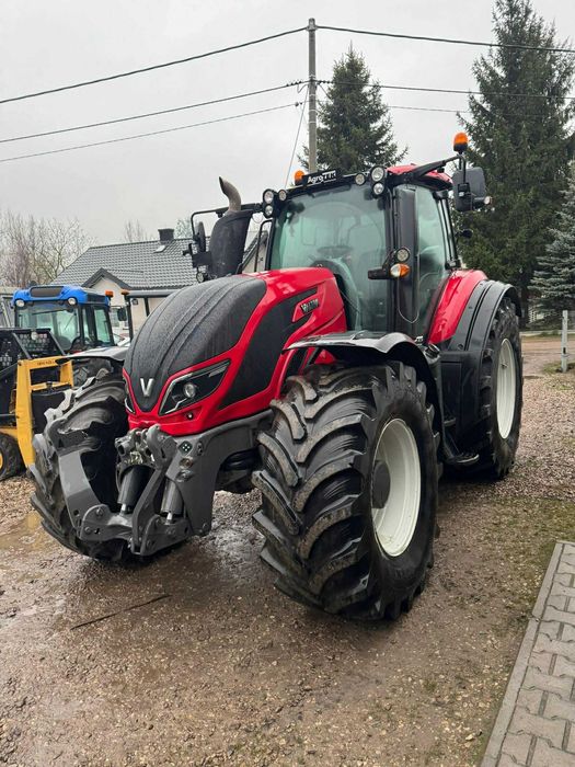 Valtra T214 Direct pneumatyka, piekny stan