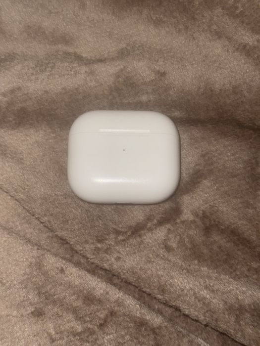 AirPods 3 generacji