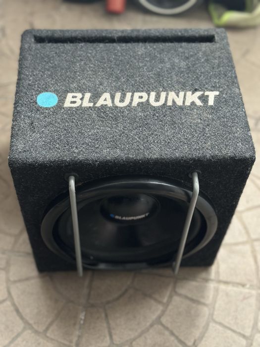 Сабвуфер  Blaupunkt