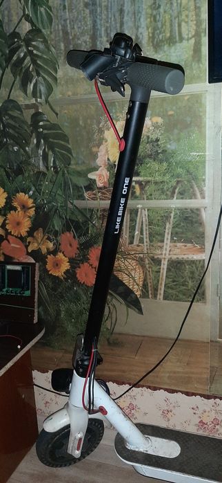 Электросамокат  LIKE BIKE ONE