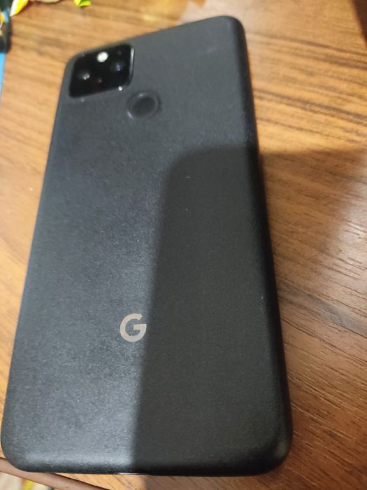 Google Pixel 5 .