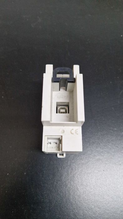 Programador USB para KNX - JUNG