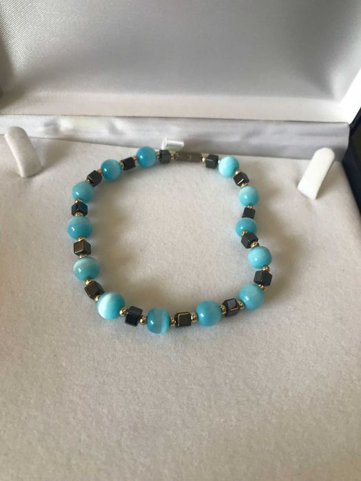 Pulseira de pedras preciosas naturais cinza (hematita) e azul