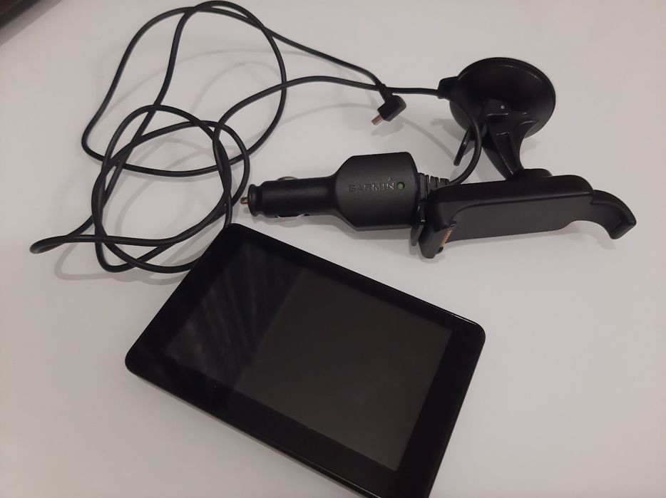 Навигатор автомобильный Garmin nuvi 3590 LM