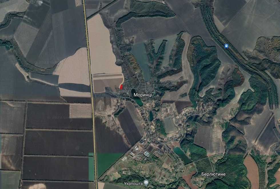 Продається земельна ділянка в селі Моринці