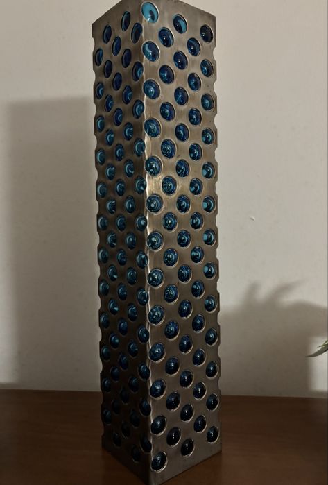 Torre em vidro e metal design Mglass