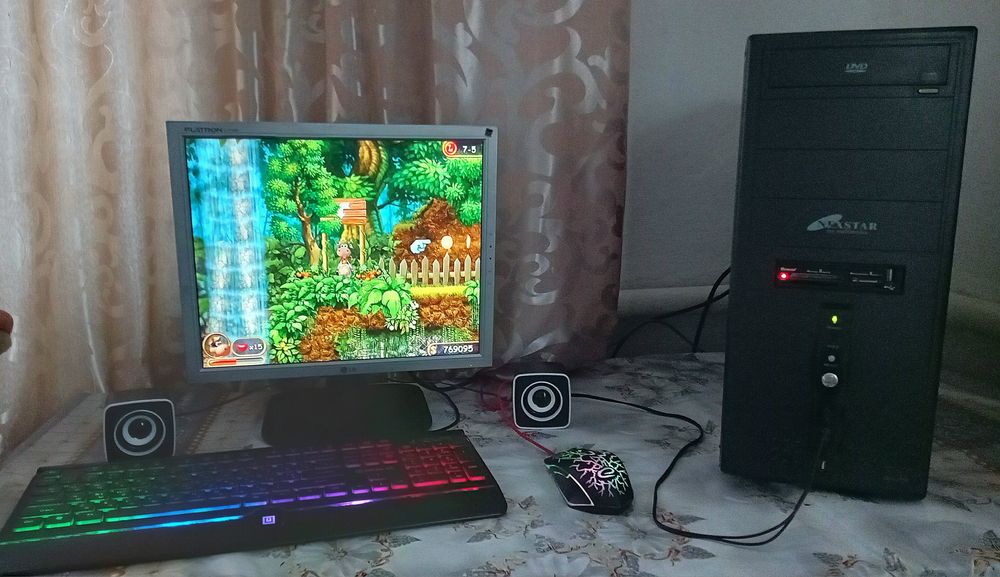 Комп'ютер все в комплекті