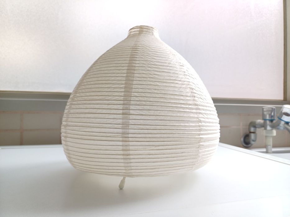 Candeeiro de mesa de papel de arroz da IKEA, com lâmpada incluída