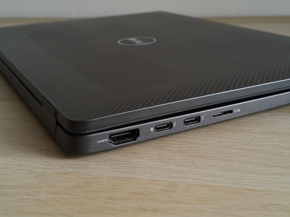Ultrabooki biznesowy Dell Latitude 7310 Intel i5-10310U  / 16GB / SSD 1TB NVMe / Thunderbolt 3 / WIN 11 PRO