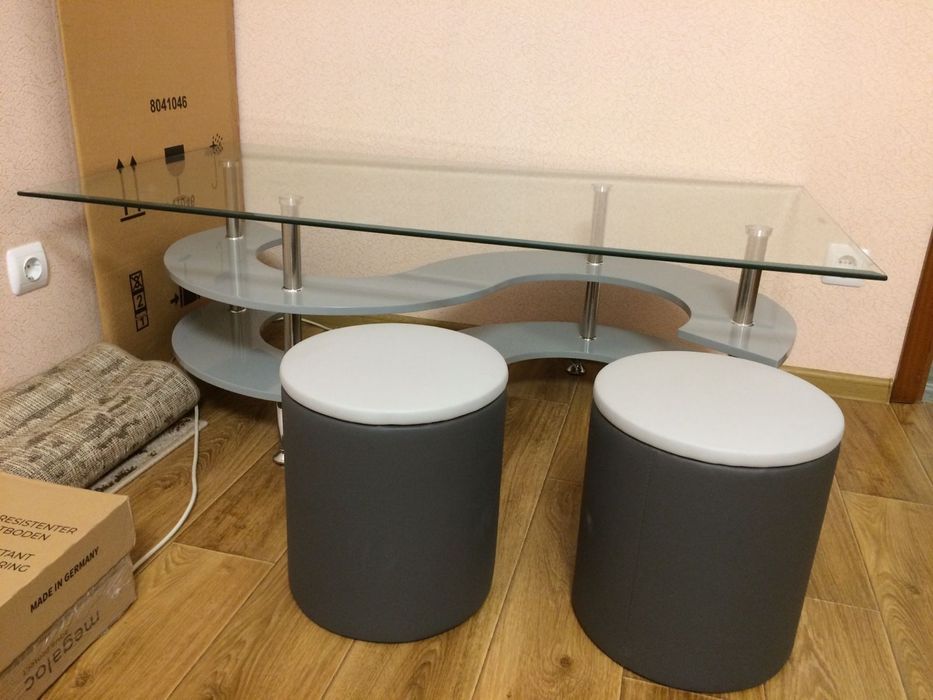 Стіл скляний новий