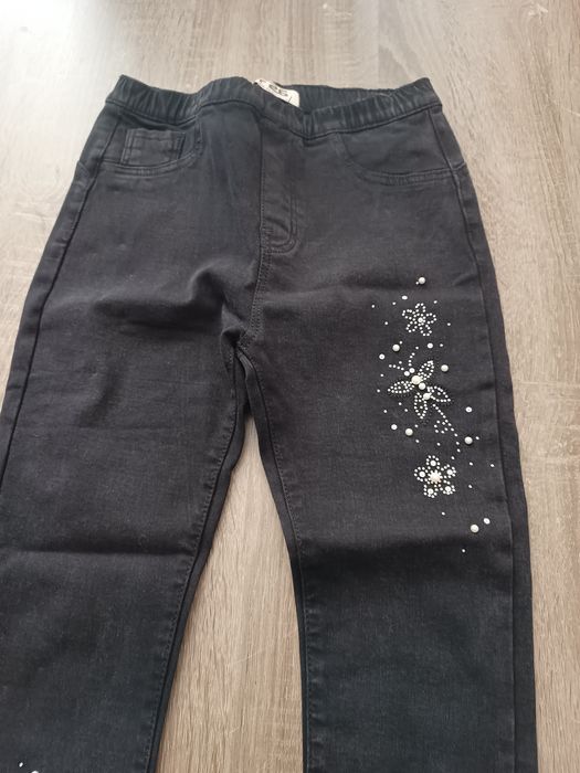 Jeansy czarne F26