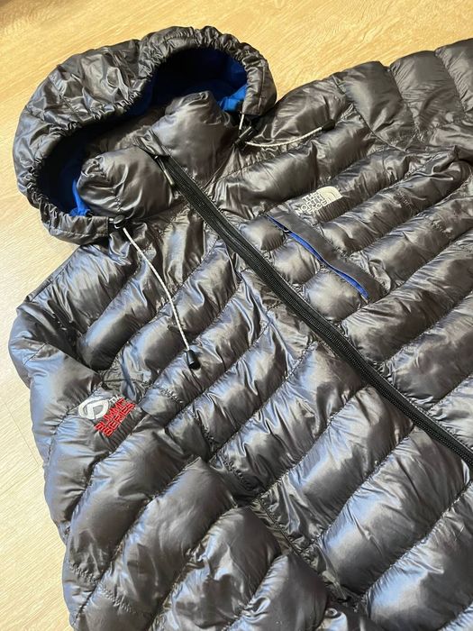 Мікро пуховик THF