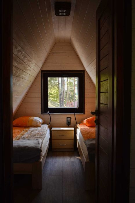 Domki w górach Bieszczady wakacje noclegi widok rzeka wędkowanie