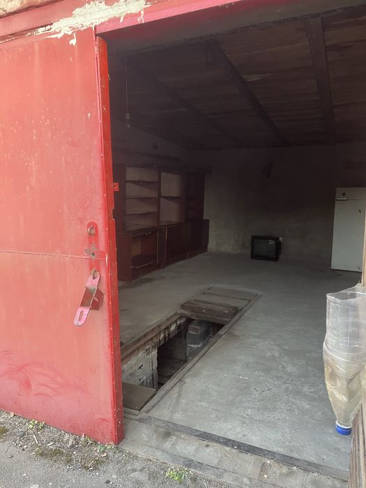 Гараж Карачуни Кривий Ріг