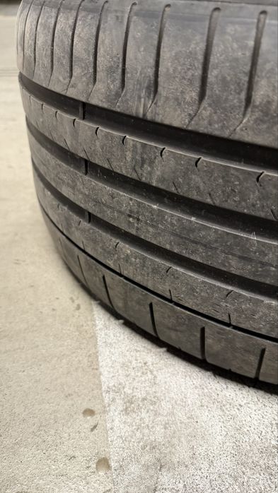 opona Pirelli 245/40/19 Mercedes MO