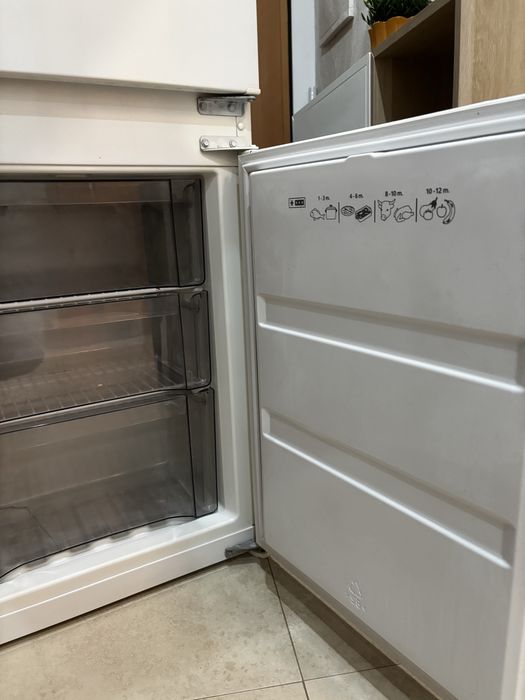 Frigorifico de encastre  FAGOR 278 litros