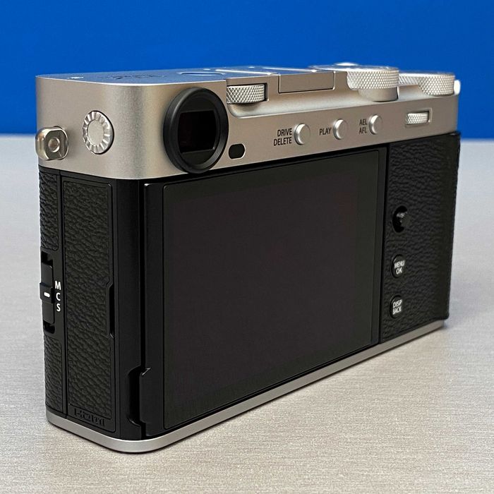 Fujifilm X-E5 (Corpo) - 40.2MP | 3 ANOS DE GARANTIA
