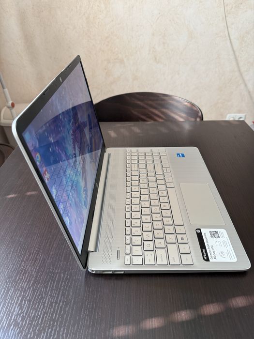 HP 15-DY2702DX Touch/ i3-1115G4/ 16GB/ 256GB SSD/