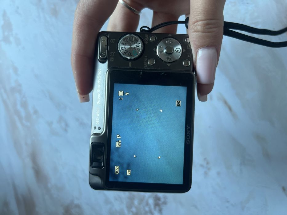 Sony cyber shot w300