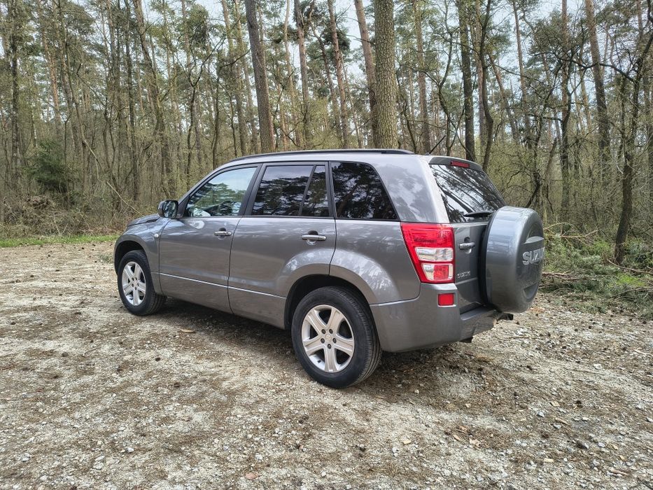 Suzuki Grand Vitara 2 2.0 LPG