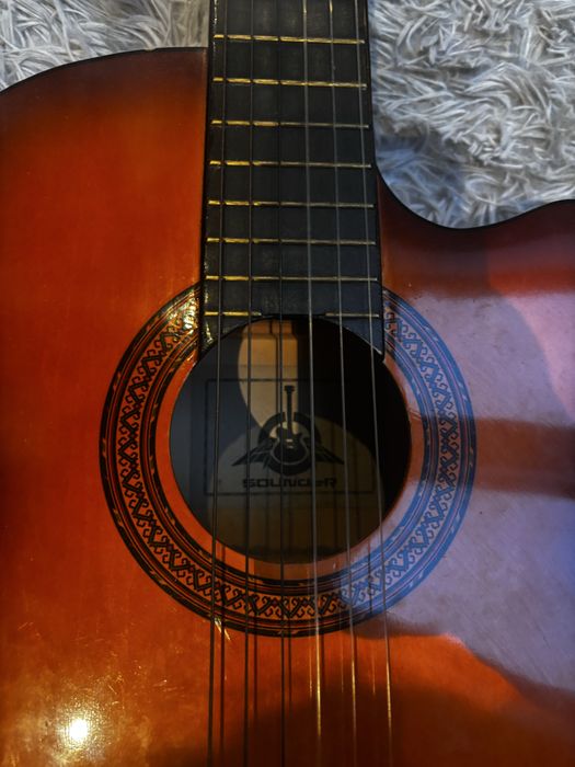 Używana gitara klasyczna 3/4