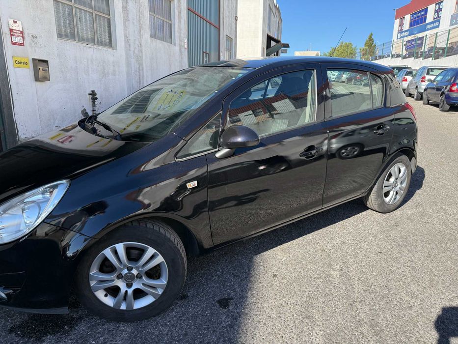 OPEL CORSA D 1.2 Enjoy A.C — photo 3
