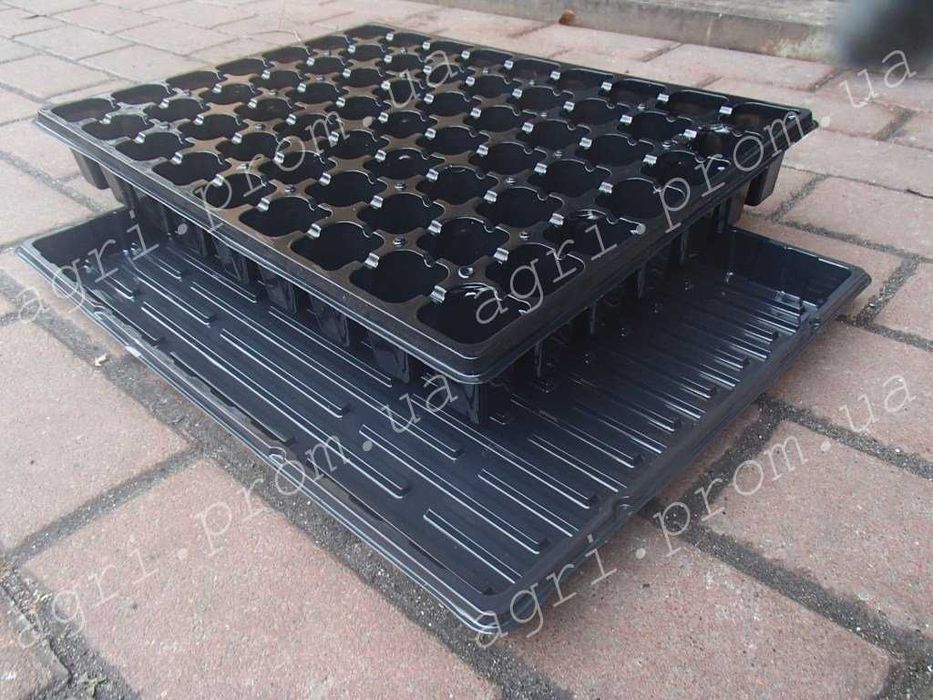 Професійна касета для розсади на 63 комірки. Гурт 26.95