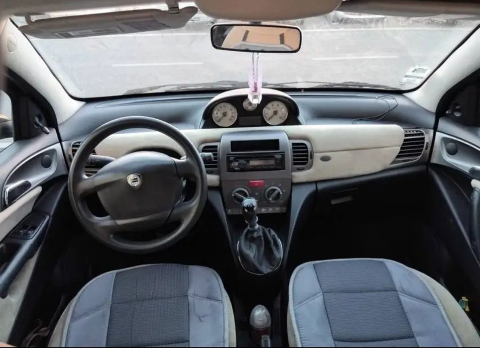 Lancia Ypsilon 1.2