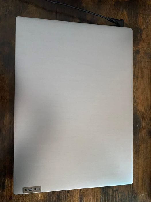 Sprzedam laptop Lenovo