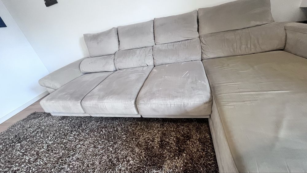 Sofá 4 lugares com chaise long