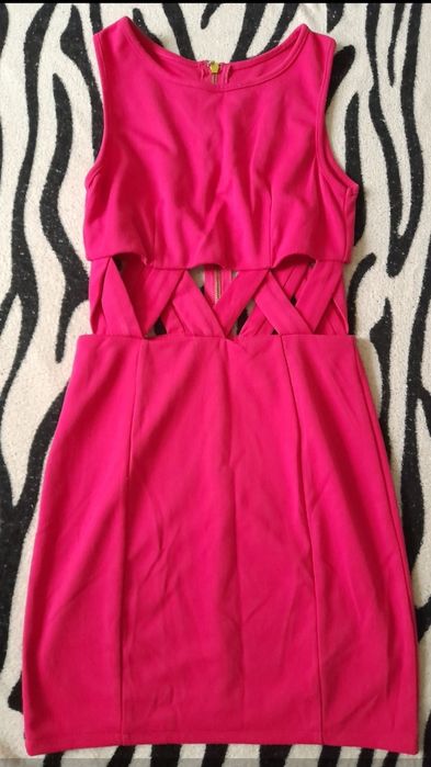 Продам нарядне плаття